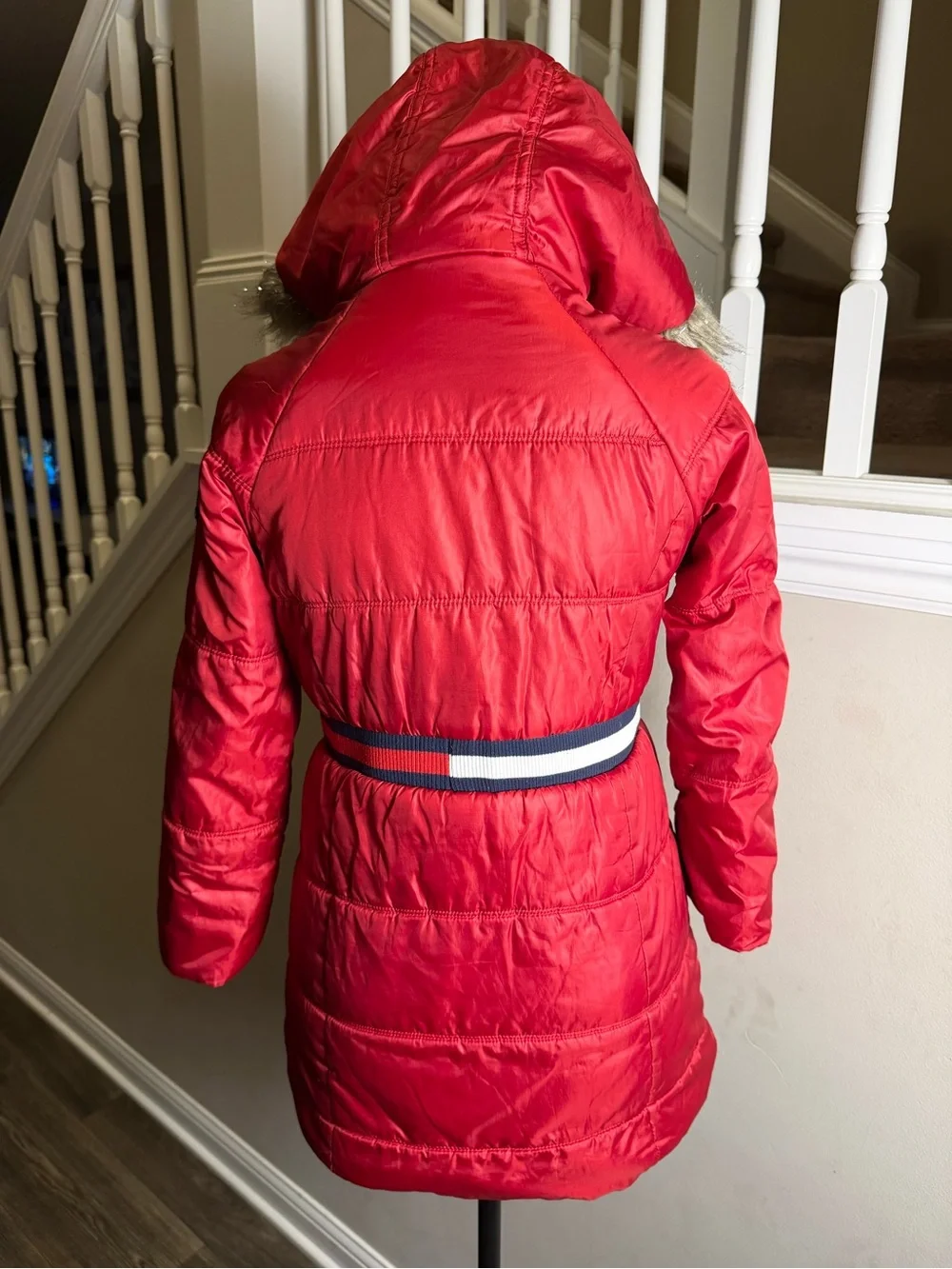 Tommy Hilfiger insulated red